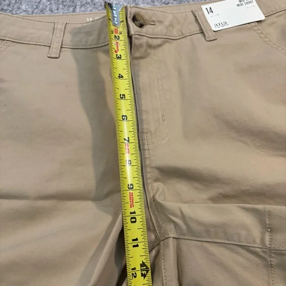 NWT a.n.a Mid Rise Midi Shorts Size 14 Khaki Cotton Blend Summer Casual - Picture 9 of 10